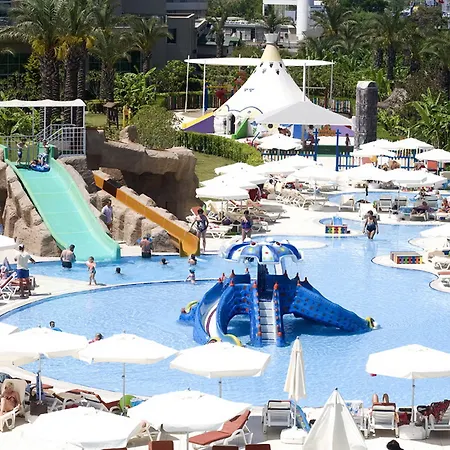 Ośrodek wypoczynkowy Miracle Antalya